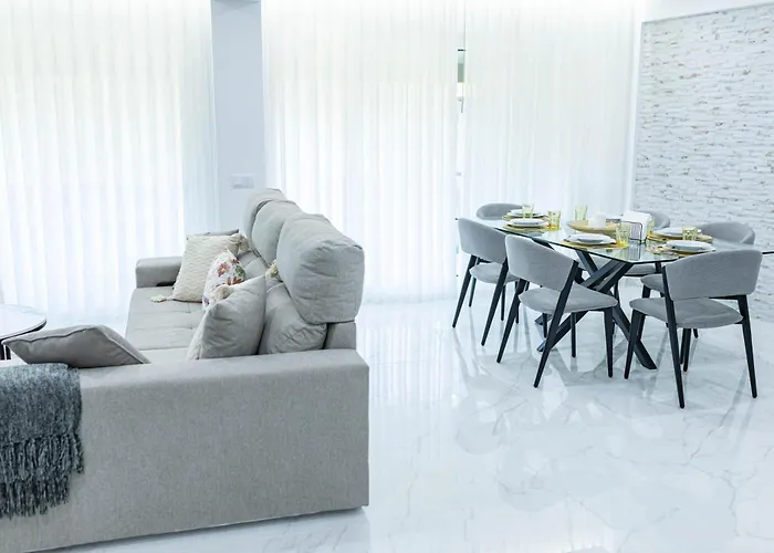 Apartment Mcm Matur Flats 2, 11 Duplex *